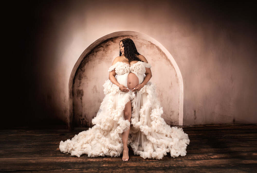 Maternity photography by Grace Portrait Studios, Douglasville GA