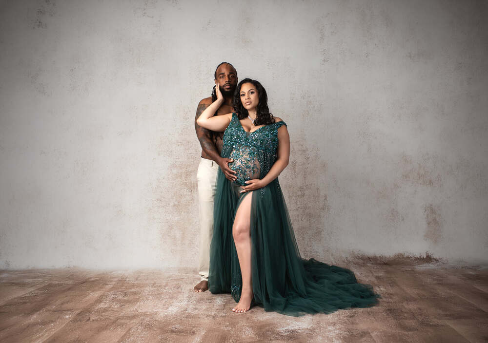 Maternity photography by Grace Portrait Studios, Douglasville GA