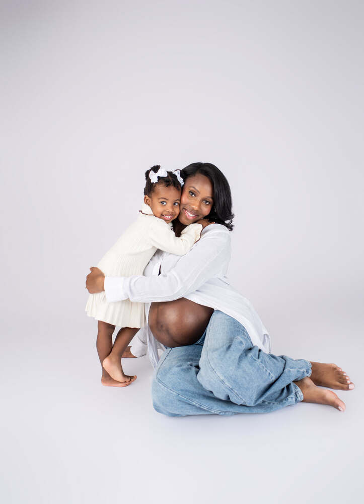 Maternity photography by Grace Portrait Studios, Douglasville GA