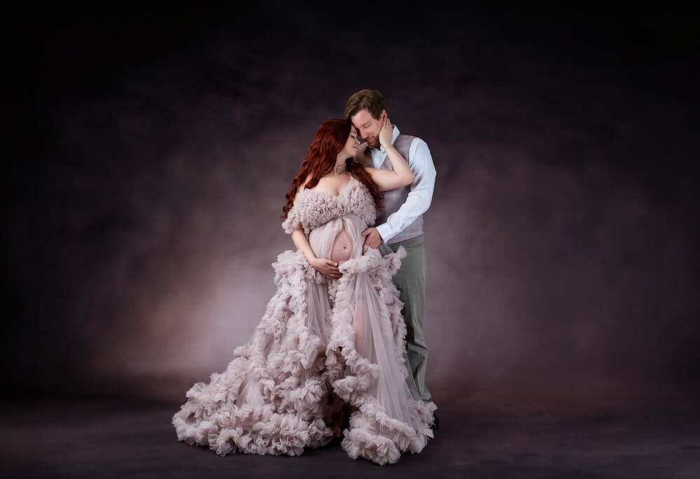 Maternity photography by Grace Portrait Studios, Douglasville GA