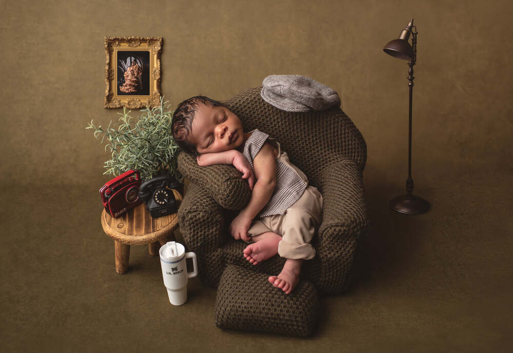 Newborn photography by Grace Portrait Studios, Douglasville GA