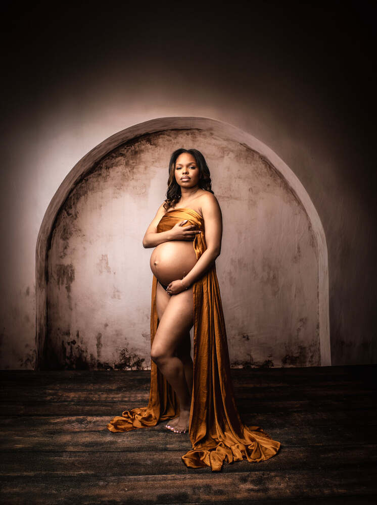 Maternity photography by Grace Portrait Studios, Douglasville GA