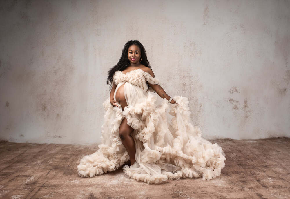 Maternity photography by Grace Portrait Studios, Douglasville GA